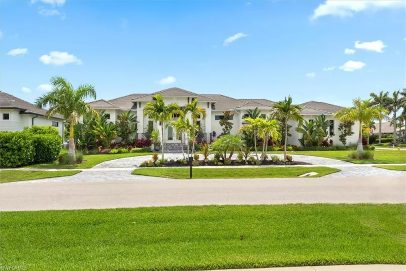 MARCO ISLAND