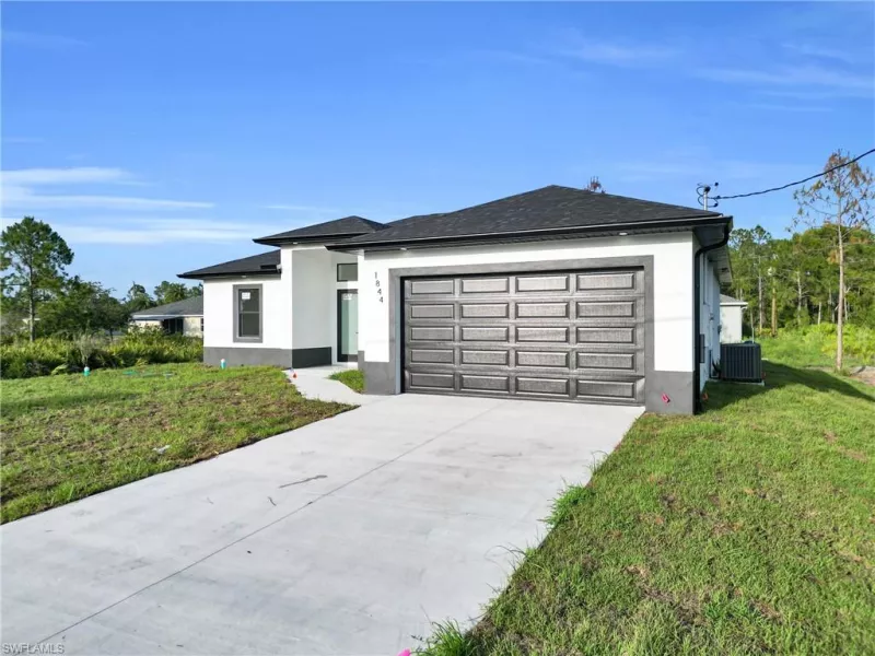 LEHIGH ACRES