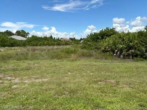 LEHIGH ACRES