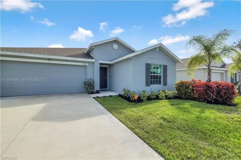 LEHIGH ACRES
