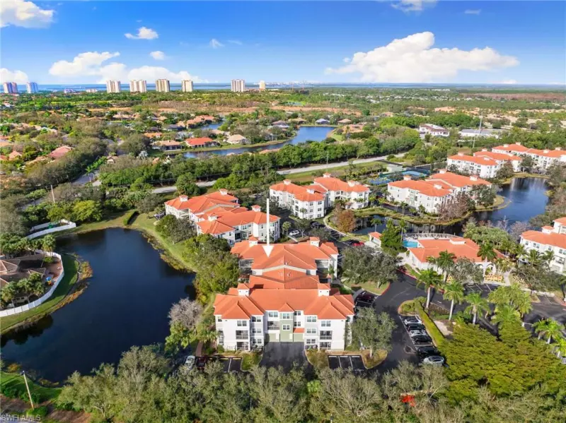 ESTERO