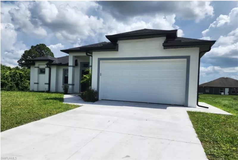 LEHIGH ACRES
