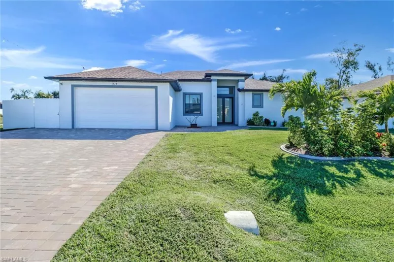 CAPE CORAL