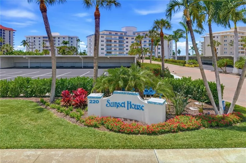 MARCO ISLAND