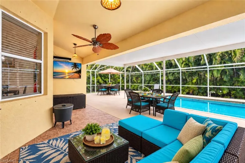 CAPE CORAL