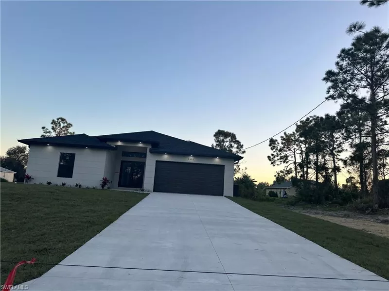 LEHIGH ACRES