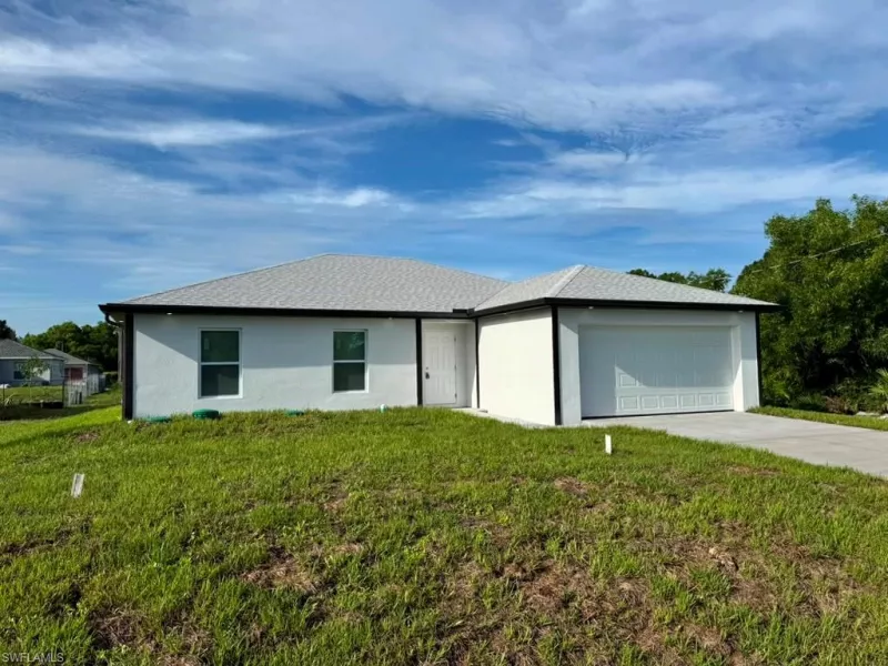 LEHIGH ACRES