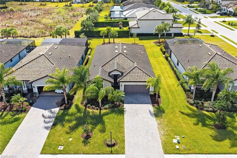 ESTERO