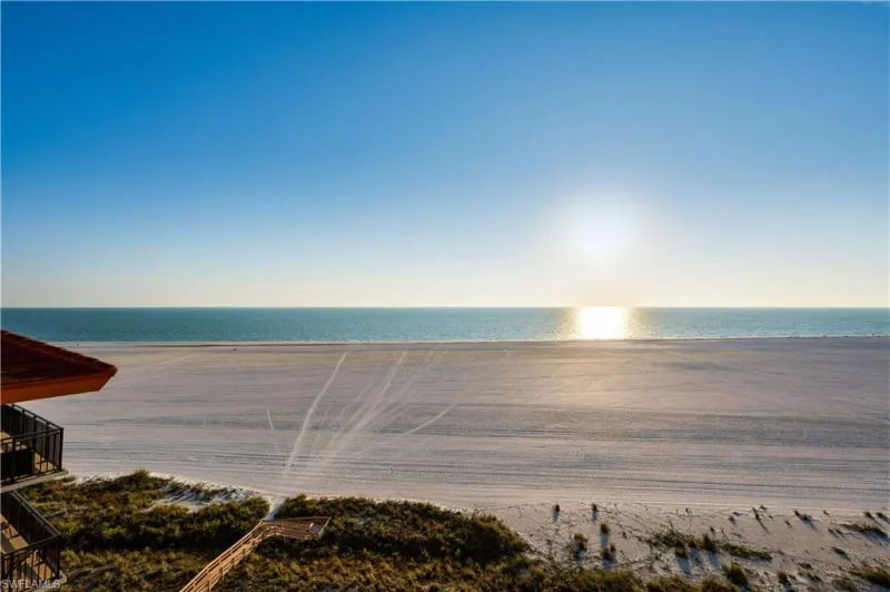 MARCO ISLAND