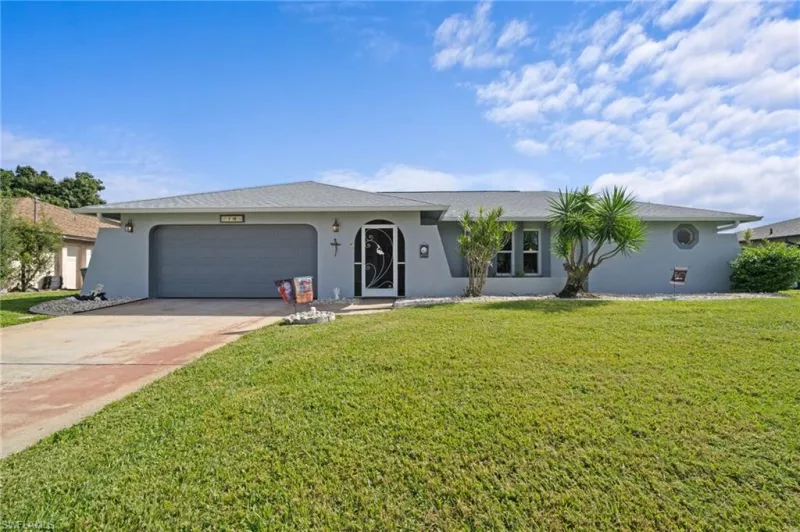 CAPE CORAL