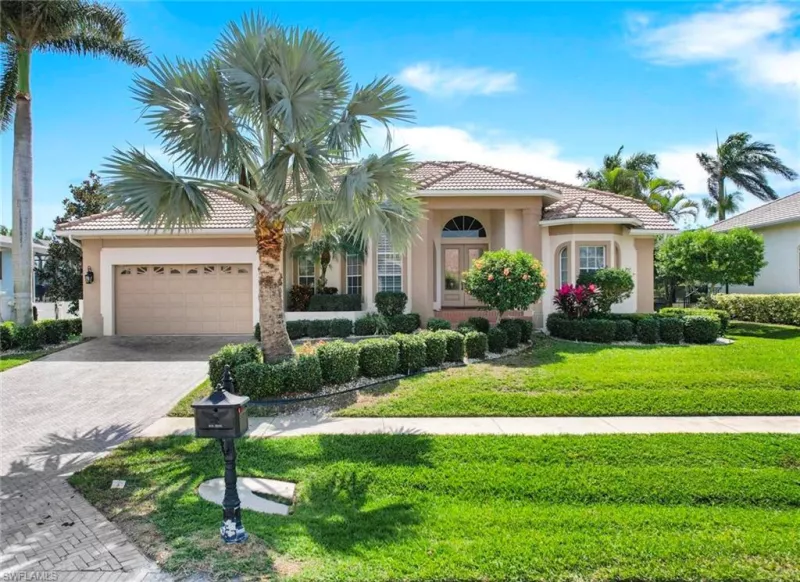 MARCO ISLAND