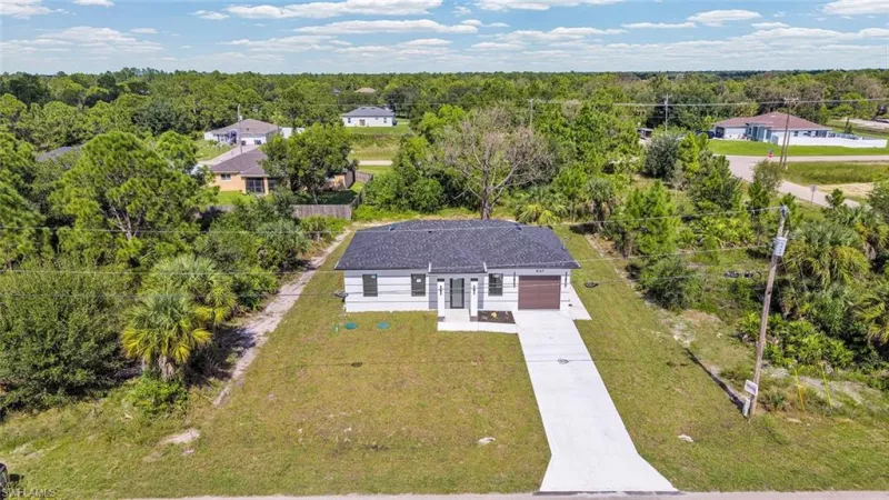 LEHIGH ACRES