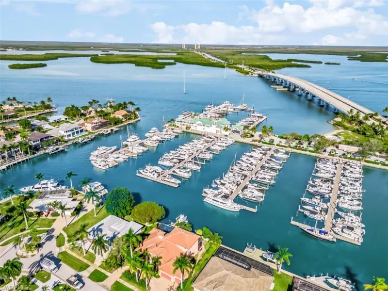 MARCO ISLAND