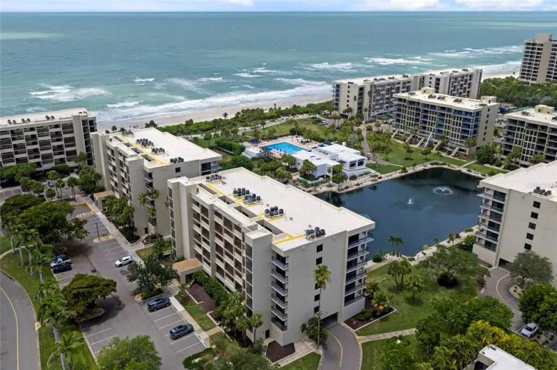 LONGBOAT KEY