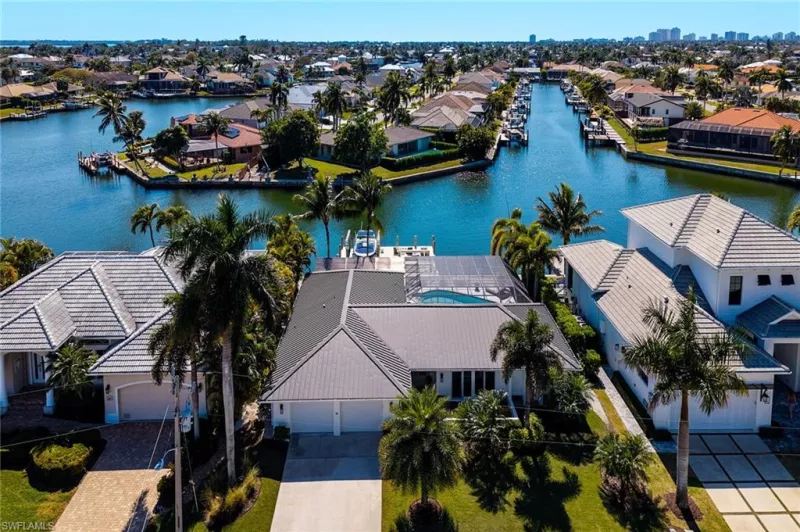 MARCO ISLAND