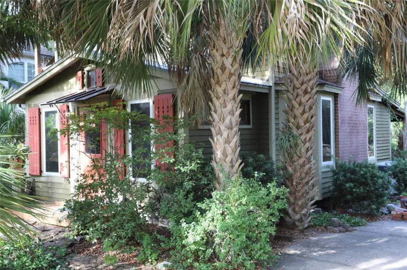 PALM HARBOR