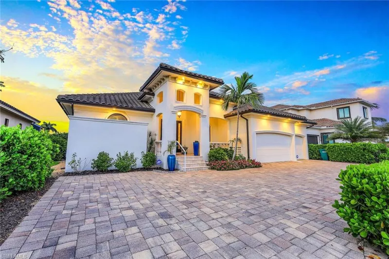 MARCO ISLAND