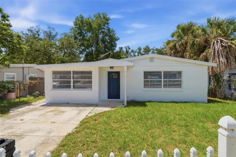 TAMPA