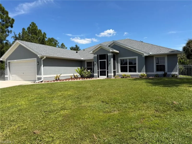 LEHIGH ACRES
