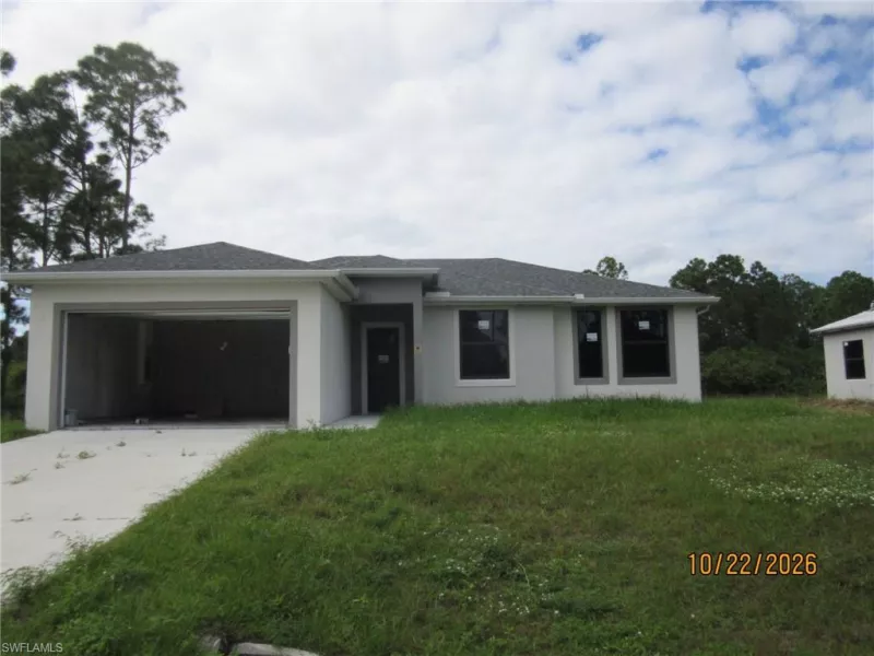 LEHIGH ACRES