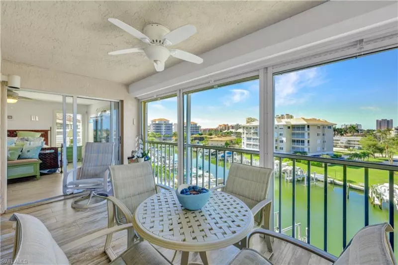 MARCO ISLAND