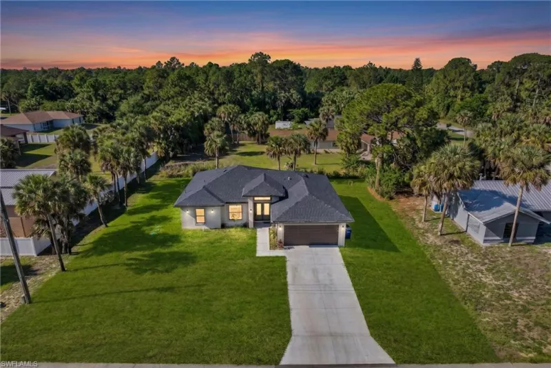 LEHIGH ACRES