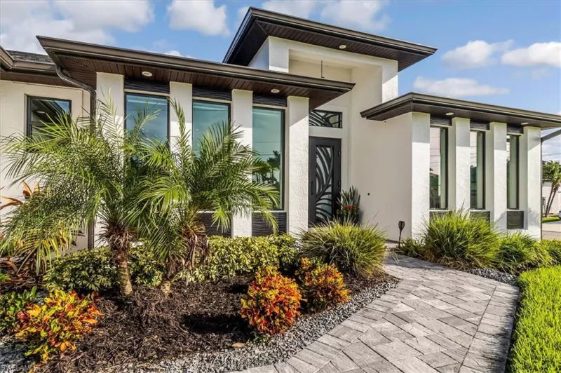 CAPE CORAL