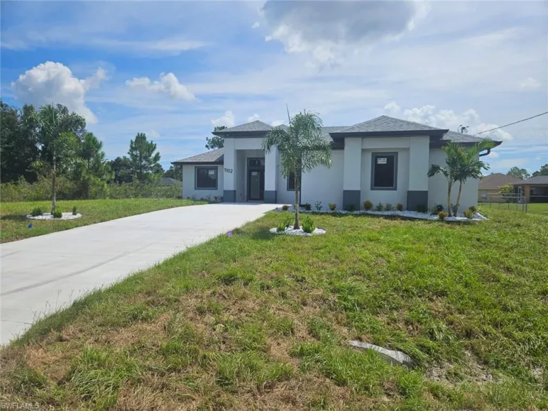 LEHIGH ACRES