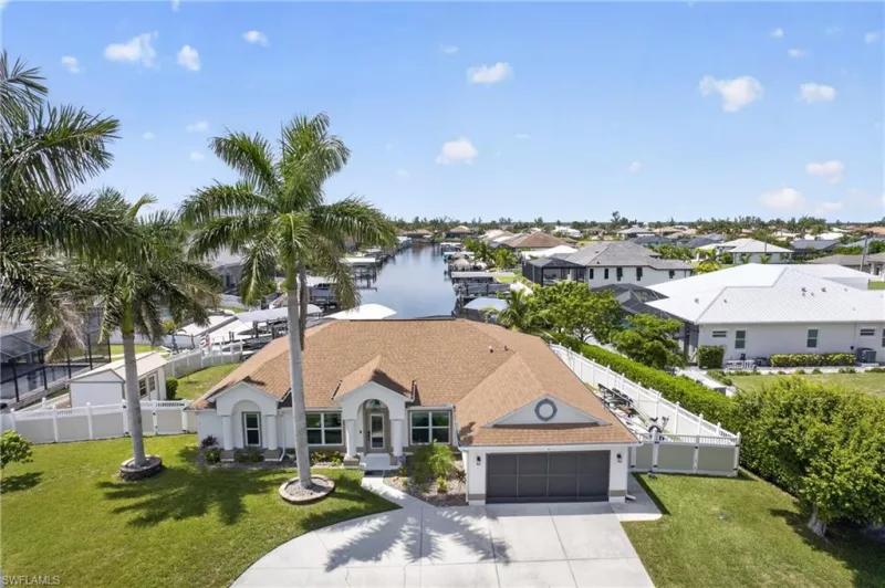 CAPE CORAL