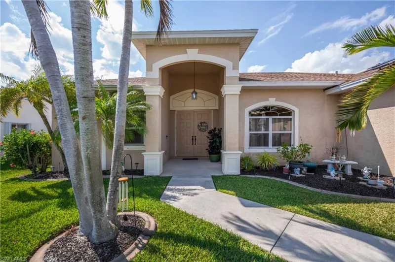 CAPE CORAL