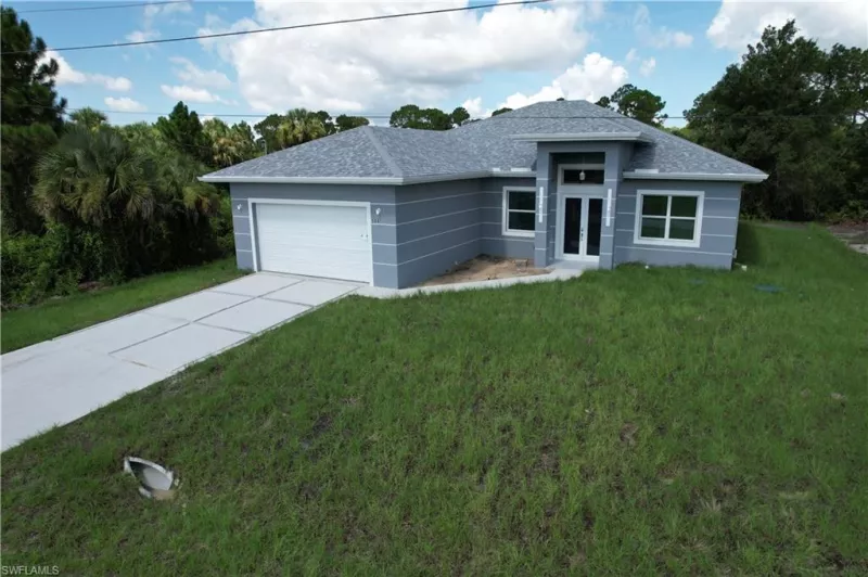 LEHIGH ACRES
