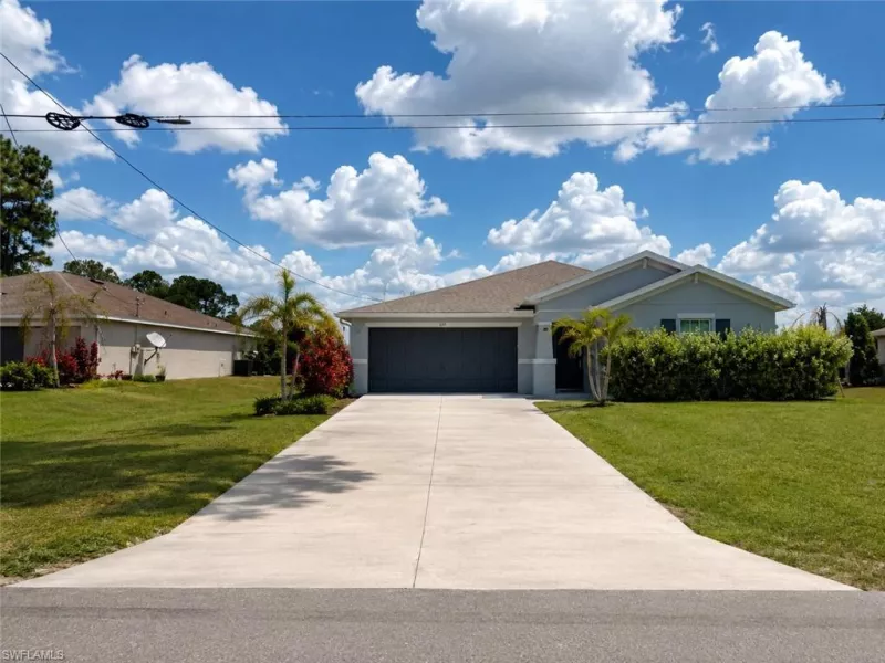 LEHIGH ACRES