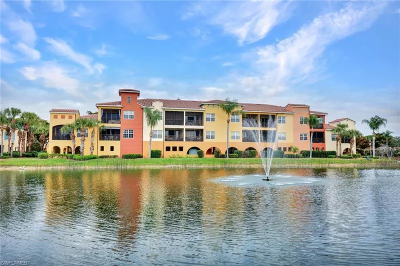 ESTERO