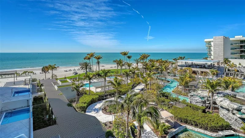 LONGBOAT KEY