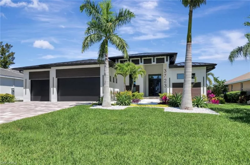 CAPE CORAL