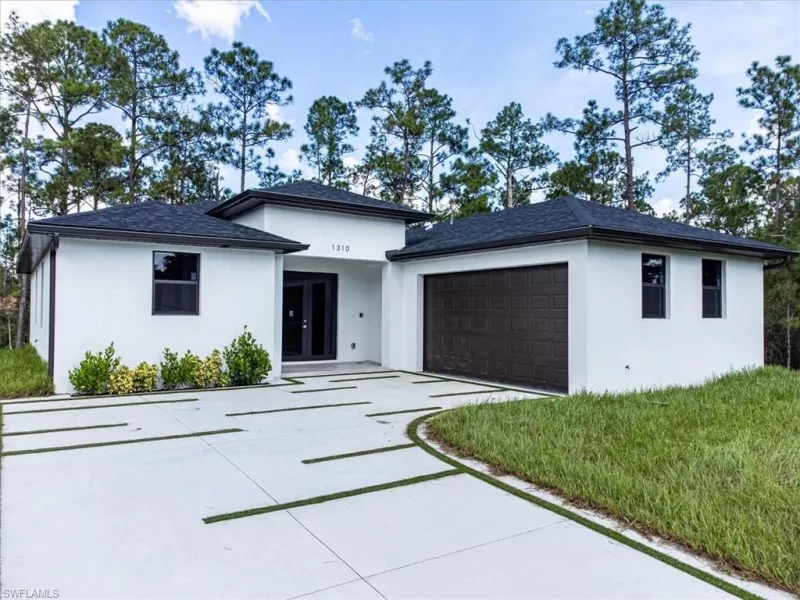 LEHIGH ACRES
