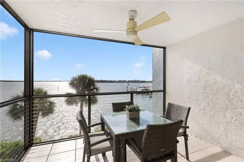 MARCO ISLAND
