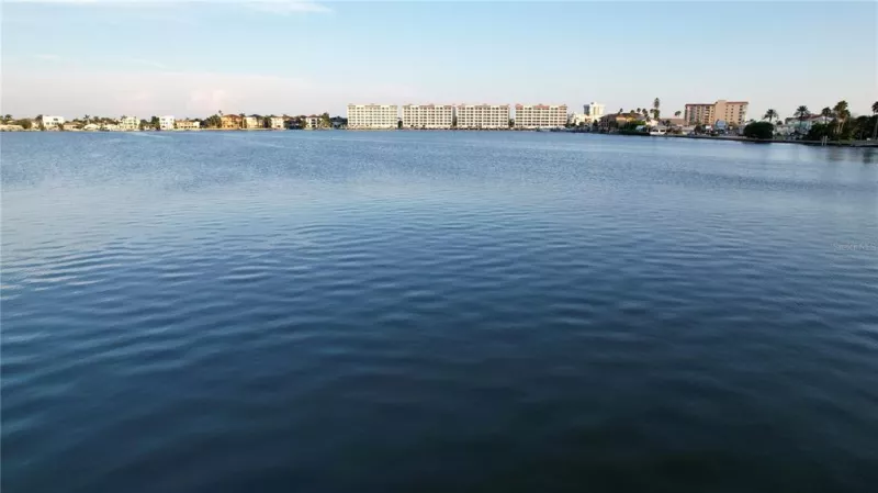 REDINGTON SHORES