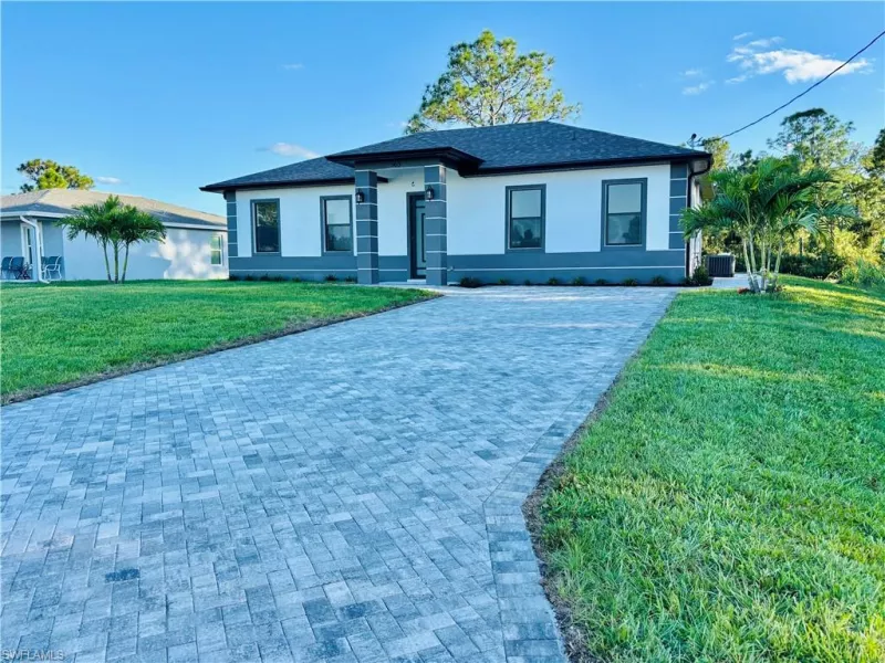 LEHIGH ACRES