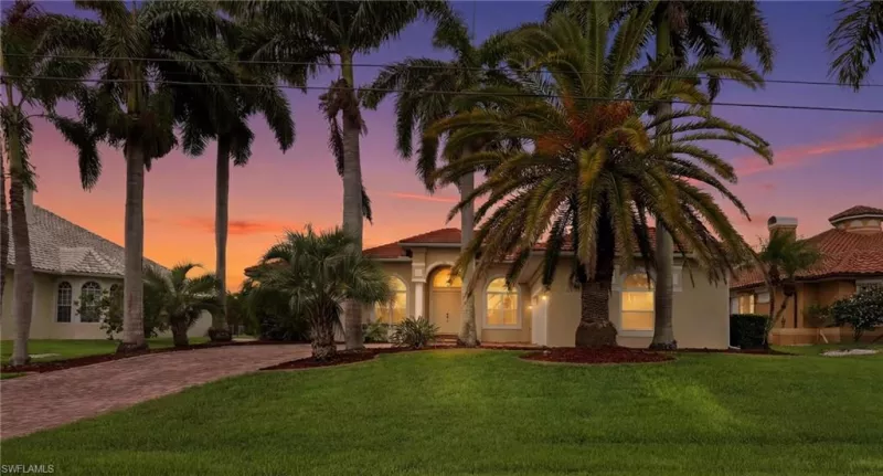 CAPE CORAL