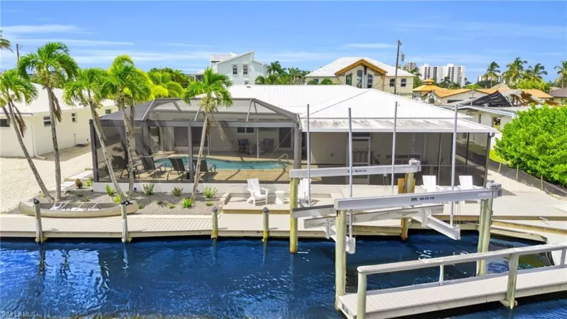 FORT MYERS BEACH