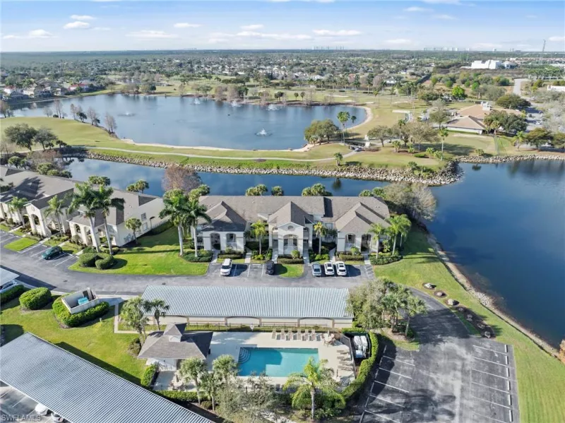 ESTERO
