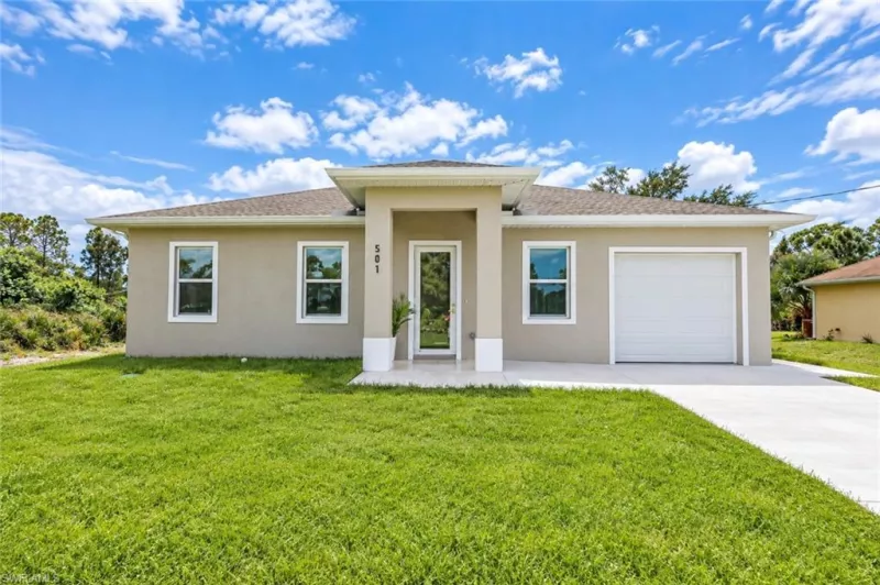 LEHIGH ACRES