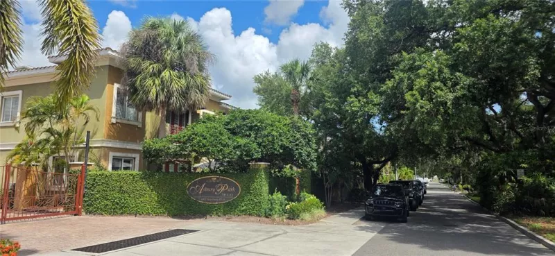 TAMPA