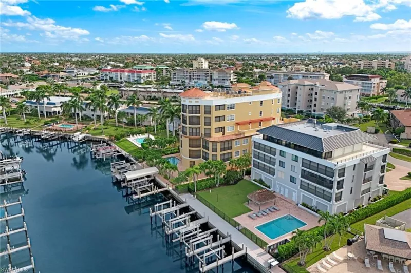 MARCO ISLAND