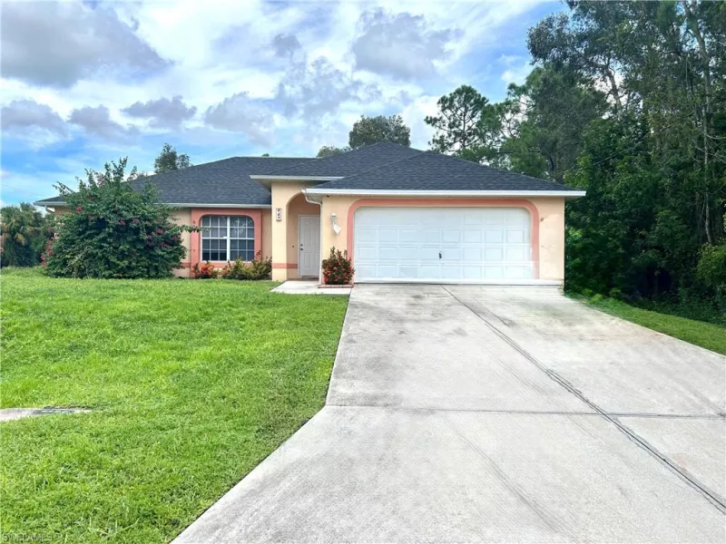 LEHIGH ACRES