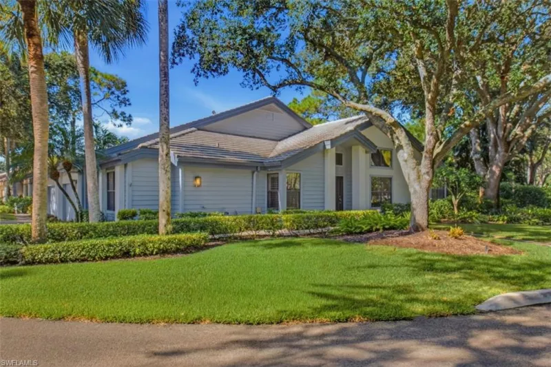 BONITA SPRINGS