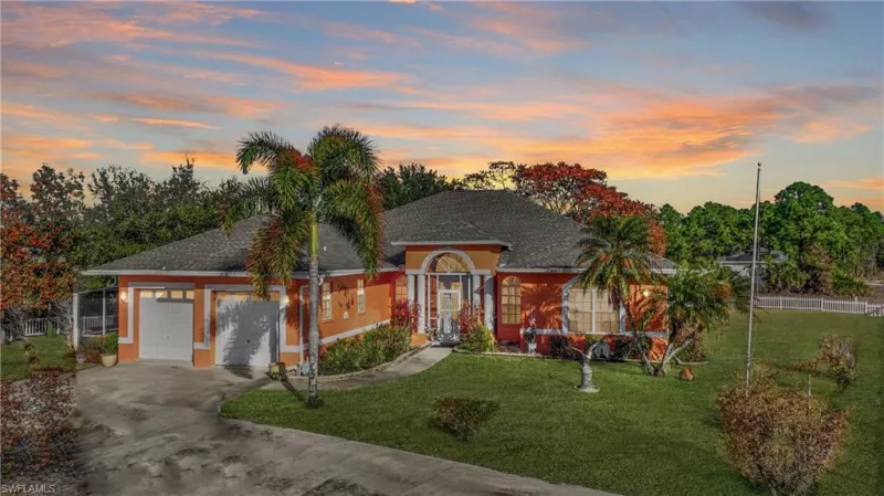 LEHIGH ACRES
