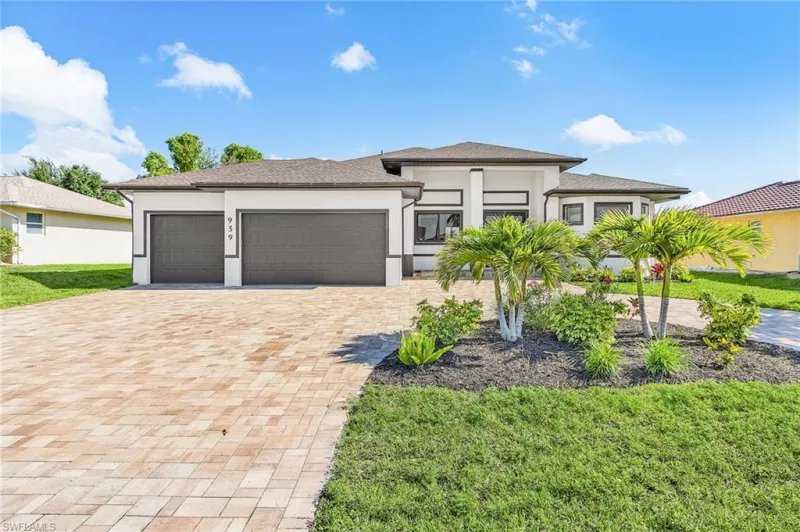 CAPE CORAL