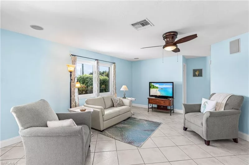 CAPE CORAL